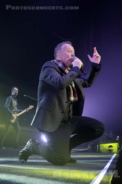 SIMPLE MINDS - 2015-11-20 - PARIS - Zenith - 